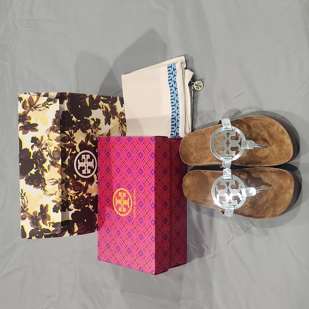 New Tory Burch Miller Cloud Sandal size 7.5 with giftbag, box, and dustbag